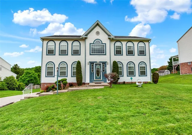 Homes for sale in North Huntingdon, PA | 3120 Dove Dr, North Huntingdon, PA 15642 | MLS# 1756885