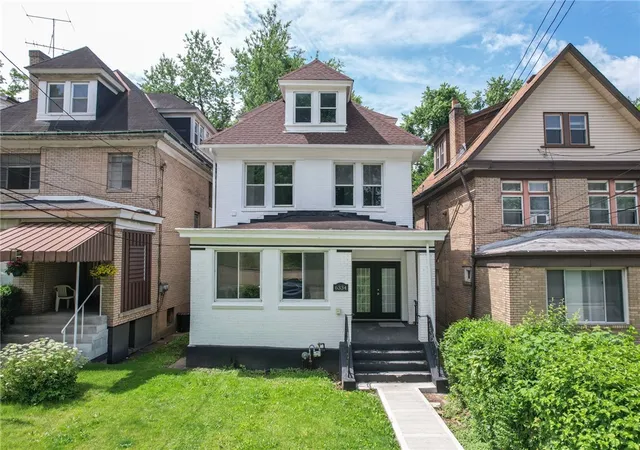 Photo 1 of Single family home for sale at 6334 Forward Ave, Squirrel Hill, PA 15217 | MLS# 1756919 | Listing updated on 2026-10-08