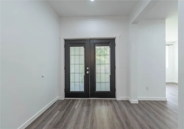 Photo 3 of Single family home for sale at 6334 Forward Ave, Squirrel Hill, PA 15217 | MLS# 1756919 | Listing updated on 2026-10-08