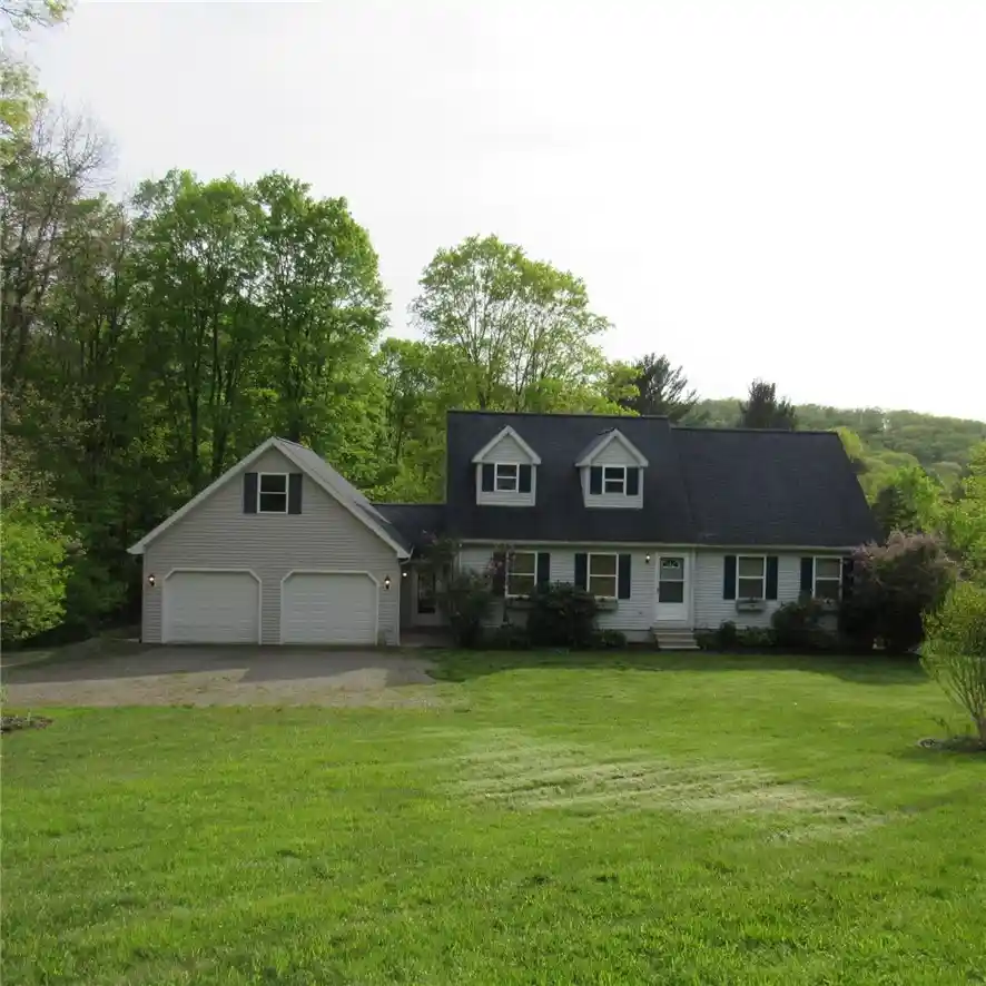Single family home for sale at 2255 Copper Kettle Hwy, Middlecreek Twp, PA 15557 | MLS# 1757070