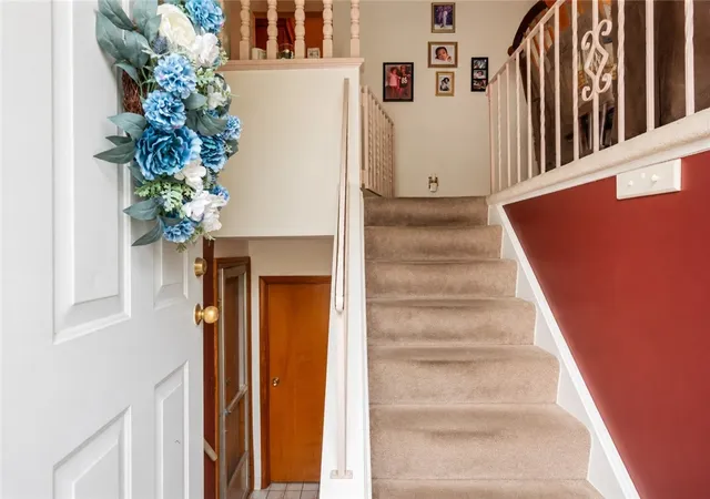 2nd image of 171 Crescent Garden Dr, Penn Hills, PA 15235 | MLS# 1756868