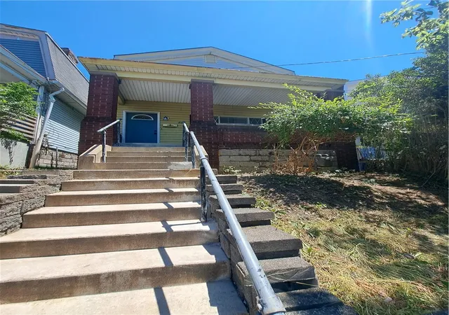 Homes for sale in Arlington, PA | 205 Dengler St, Arlington, PA 15210 | MLS# 1757189