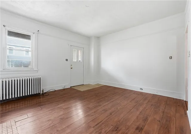 Photo 2 of Single family home for sale at 3818 Acorn St, Greenfield, PA 15207 | MLS# 1757182 | Listing updated on 2026-10-09