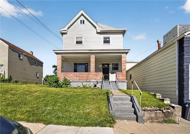 Homes for sale in Duquesne, PA | 2509 Grandview Ave, Duquesne, PA 15132 | MLS# 1755357