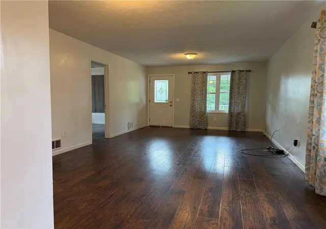 2nd image of 133 W Cooper St, Slippery Rock, PA 16057 | MLS# 1755512