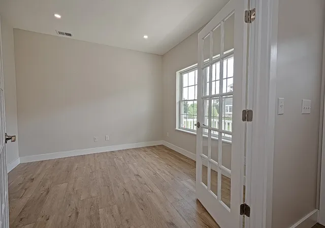 3rd image of 202 Willow Ln, Beaver Falls, PA 15010 | MLS# 1757239