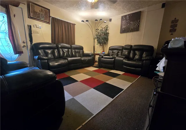 4th image of 813 Sebring Avenue, Pittsburgh, PA 15216 | MLS# 1757249
