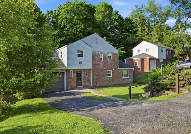 28th image of 126 Columbia Dr, Pittsburgh, PA 15236 | MLS# 1757088