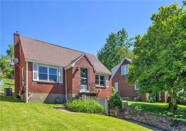 2nd image of 1117 Broughton Rd, South Park, PA 15236 | MLS# 1757339