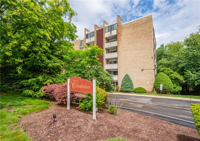 2nd image of 55 Highland Rd #205, Bethel Park, PA 15102 | MLS# 1757367