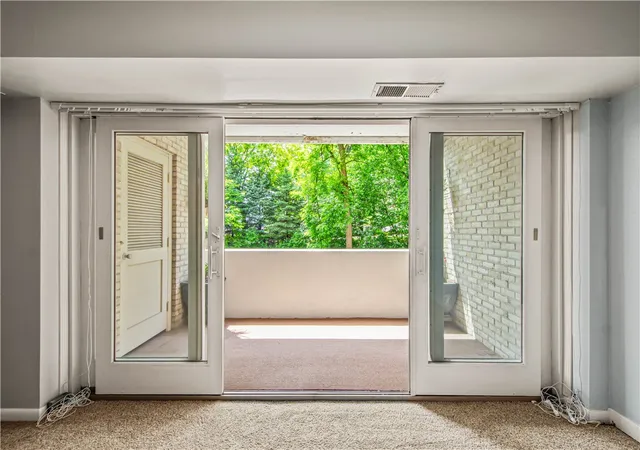 5th image of 55 Highland Rd #205, Bethel Park, PA 15102 | MLS# 1757367