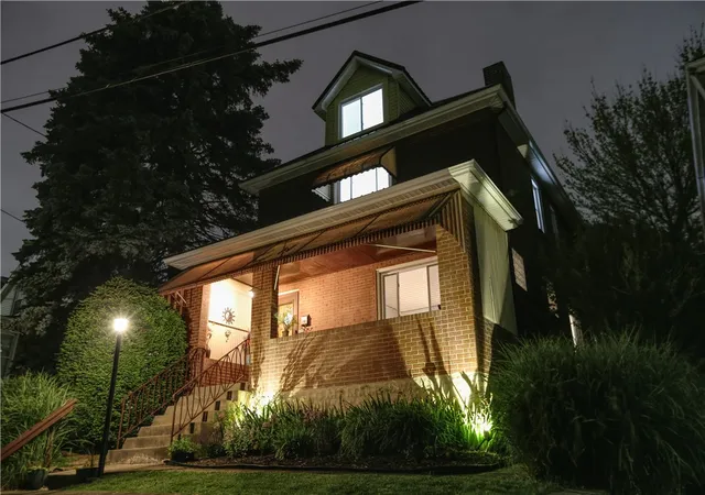 3rd image of 126 Overland Ave, Duquesne, PA 15110 | MLS# 1757302