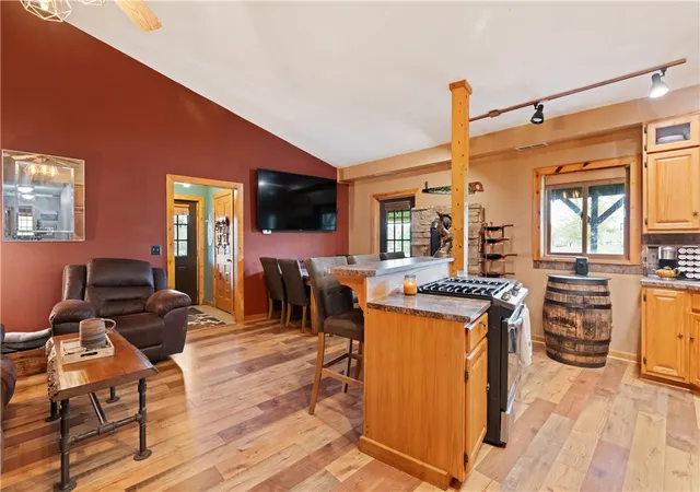 Photo 3 of House for sale at 1316 Porter Rd, Harrisville, PA 16038 | MLS# 1757380 | Listing updated on 2026-06-21