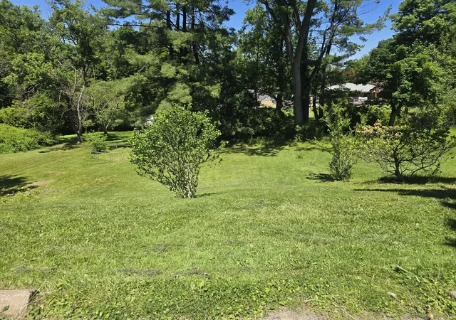 Homes for sale in Coraopolis, PA | 1767 Hassam Rd, Coraopolis, PA 15108 | MLS# 1757403