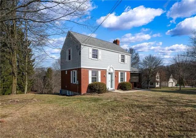 2nd image of 130 Alameda Road, Twp Of But Nw, PA 16001 | MLS# 1757406