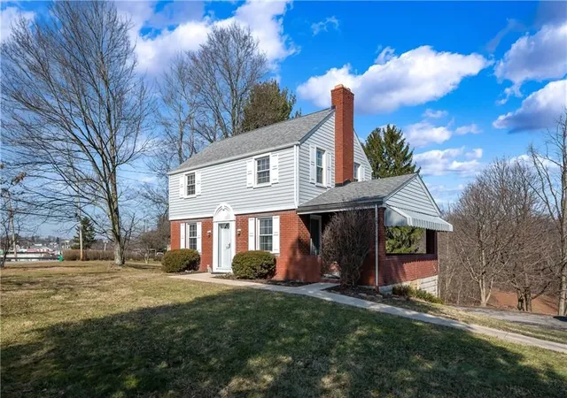 3rd image of 130 Alameda Road, Twp Of But Nw, PA 16001 | MLS# 1757406