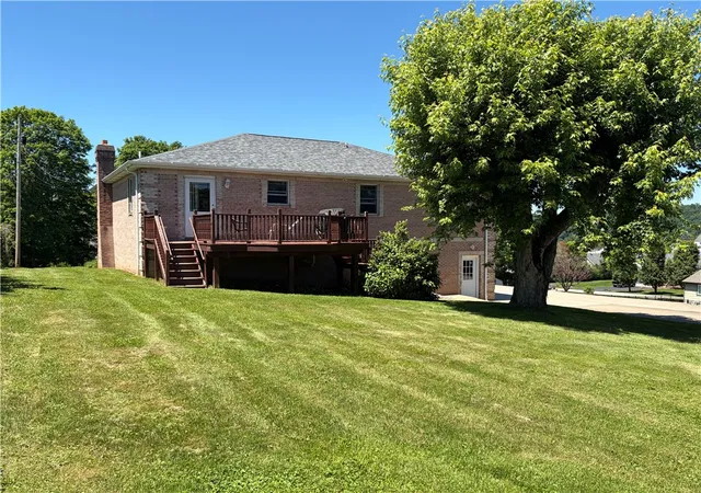 4th image of 902 Central Dr, New Eagle, PA 15067 | MLS# 1757400