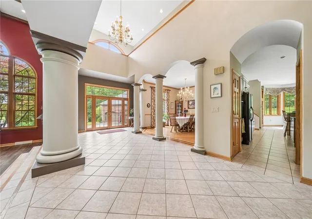 Photo 3 of Single family home for sale at 529 Edgewood Ave, White Twp, PA 15701 | MLS# 1757148 | Listing updated on 2026-10-11