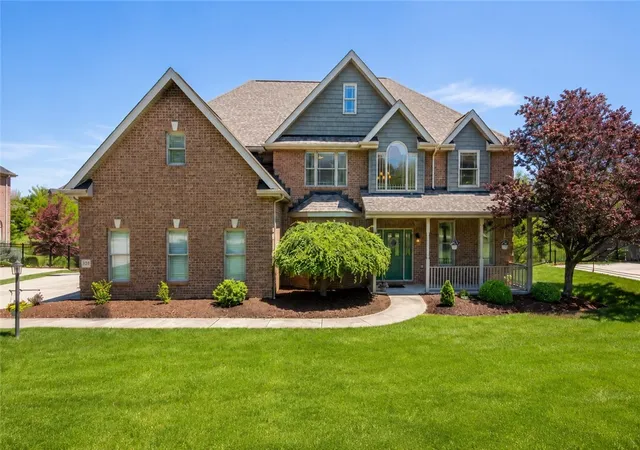 1st image of 320 Hedgerow Dr, Peters Twp, PA 15367 | MLS# 1757362