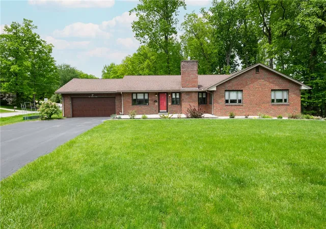 Photo 1 of Single family home for sale at 112 White Oak Dr, Twp Of But Se, PA 16001 | MLS# 1757356 | Listing updated on 2026-07-27
