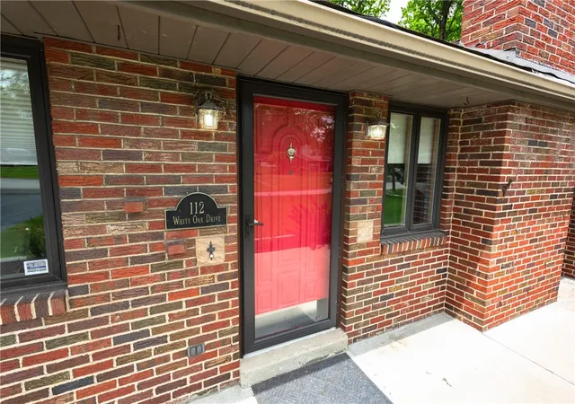 Photo 3 of Single family home for sale at 112 White Oak Dr, Twp Of But Se, PA 16001 | MLS# 1757356 | Listing updated on 2026-07-27