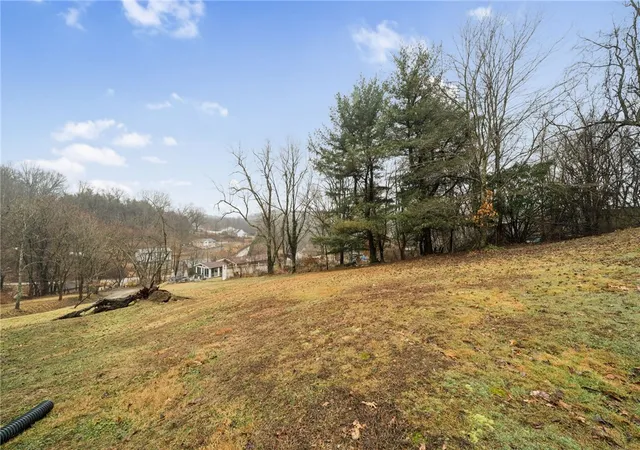 Homes for sale in Hempfield Twp, PA | 2651 Radebaugh Rd, Hempfield Twp, PA 15644 | MLS# 1757533