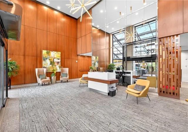 Homes for sale in Downtown Pgh, PA | 320 Fort Duquesne Blvd #12L, Downtown Pgh, PA 15222 | MLS# 1757393
