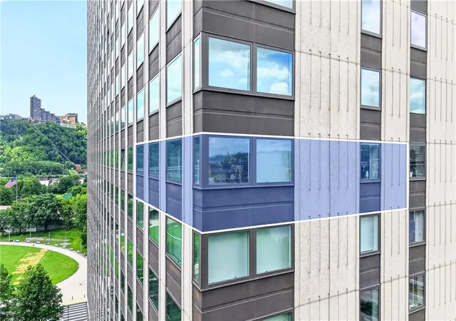 49th image of 320 Fort Duquesne Blvd #12L, Downtown Pgh, PA 15222 | MLS# 1757393