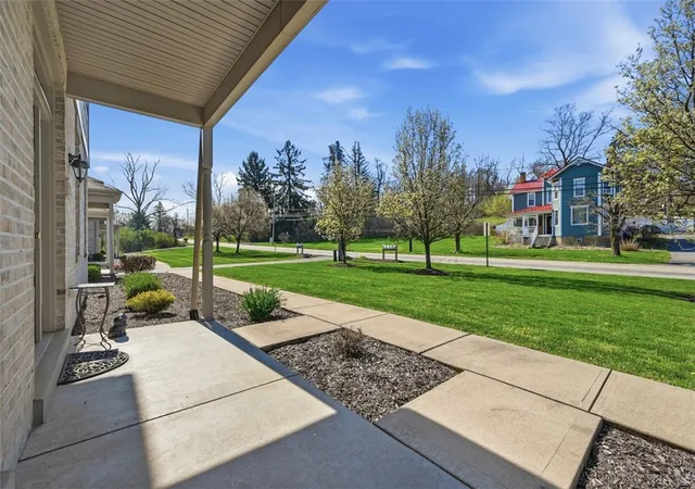 Homes for sale in Franklin Park, PA | 2426 Rochester Rd #G, Franklin Park, PA 15143 | MLS# 1757590