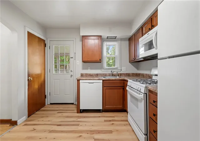 Homes for sale in Crafton Heights, PA | 3377 W Prospect Ave, Crafton Heights, PA 15205 | MLS# 1757553