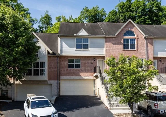 1st image of 402 Berrington Ct, Bethel Park, PA 15102 | MLS# 1757496