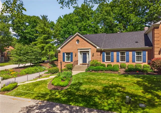 Homes for sale in Harmar, PA | 501 White Birch Ct, Harmar, PA 15238 | MLS# 1757410