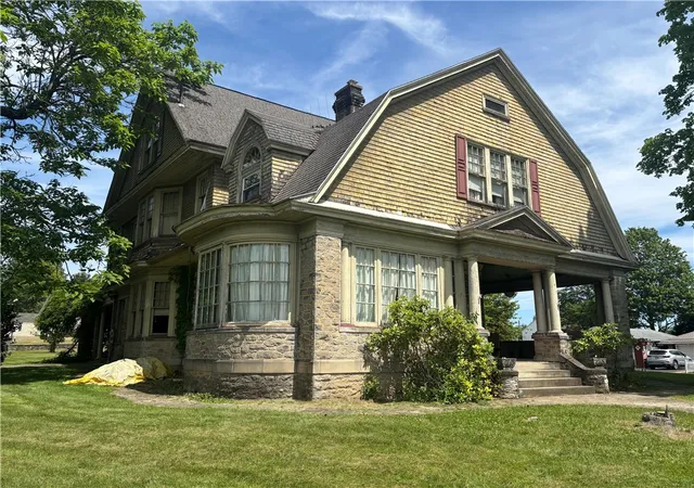 1st image of 1126 High, Luzerne Twp, PA 15417 | MLS# 1757662