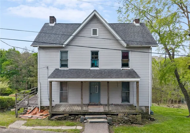 Homes for sale in Jeannette, PA | 1101 Chambers Ave Ext, Jeannette, PA 15644 | MLS# 1757675
