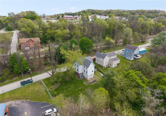 Homes for sale in Jeannette, PA | 1101 Chambers Ave Ext, Jeannette, PA 15644 | MLS# 1757675