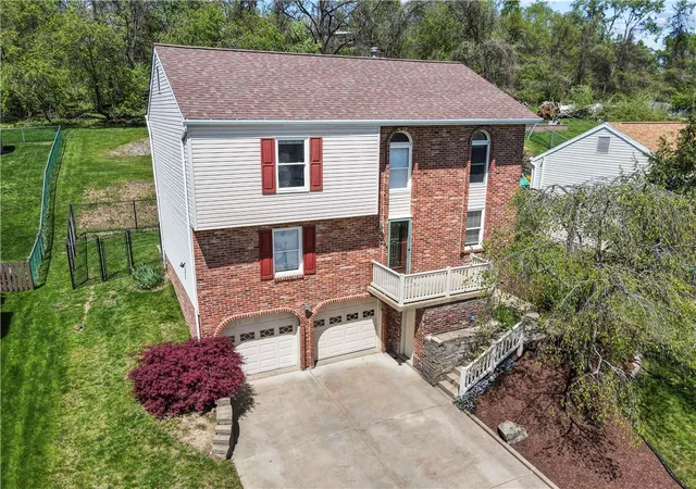 1st image of 117 Dinwiddie Dr, New Kensington, PA 15068 | MLS# 1755319