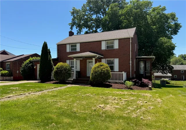 Homes for sale in White Oak, PA | 1516 Kansas Ave, White Oak, PA 15131 | MLS# 1757558