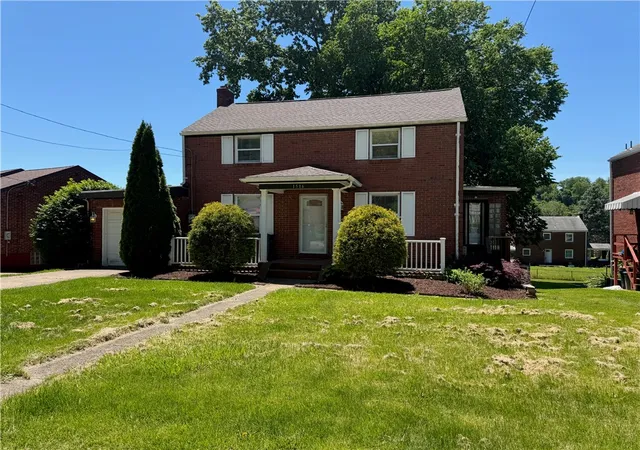 Homes for sale in White Oak, PA | 1516 Kansas Ave, White Oak, PA 15131 | MLS# 1757558