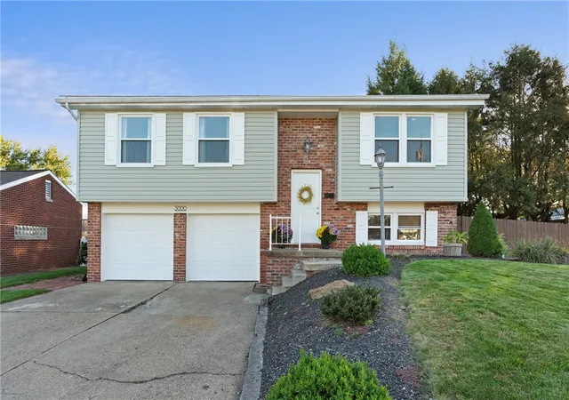 Homes for sale in Lower Burrell, PA | 3000 Artfield St, Lower Burrell, PA 15068 | MLS# 1757578