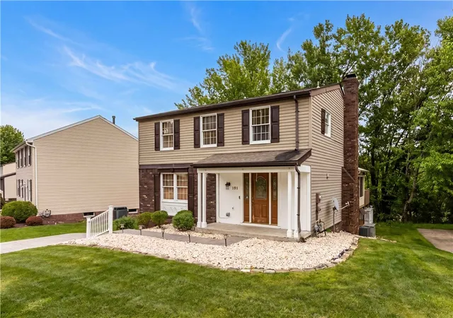 Homes for sale in White Oak, PA | 121 Penncrest Dr, White Oak, PA 15131 | MLS# 1757448