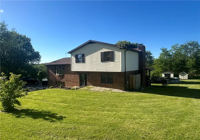 Homes for sale in Bullskin Twp, PA | 111 Longanecker Rd, Bullskin Twp, PA 15425 | MLS# 1757742