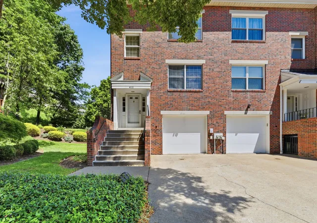 1st image of 412 Virginia Ave, Pittsburgh, PA 15215 | MLS# 1757835