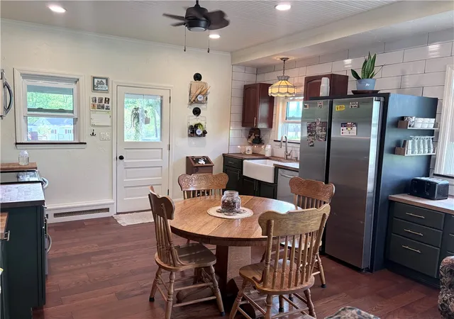 4th image of 4815 Main St, Mc Donald, PA 15057 | MLS# 1757728