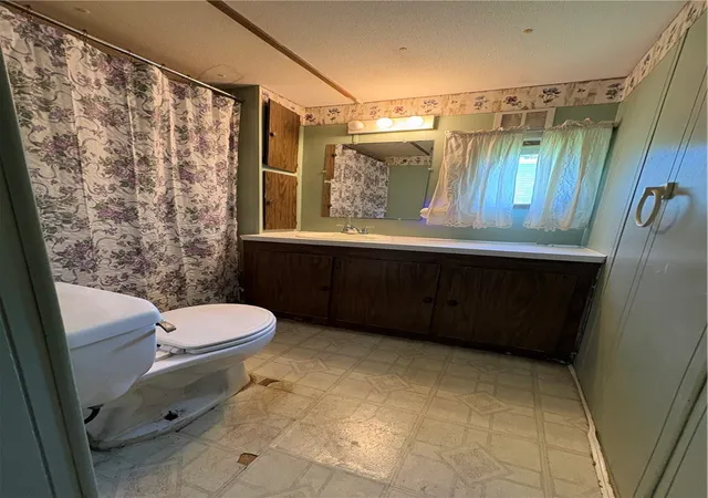 Homes for sale in Center Twp, PA | 210 Jill Dr #60, Center Twp, PA 16001 | MLS# 1757754