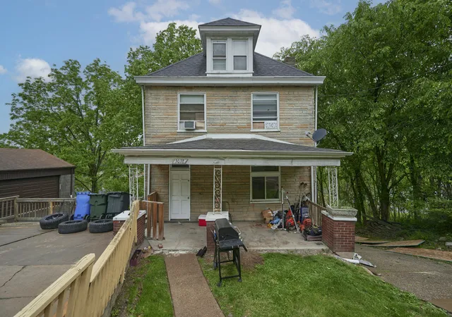 Homes for sale in Whitehall, PA | 3038 Provost Rd, Whitehall, PA 15227 | MLS# 1757849