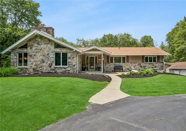 Homes for sale in Unity  Twp, PA | 140 Quarry Road, Unity  Twp, PA 15650 | MLS# 1757857