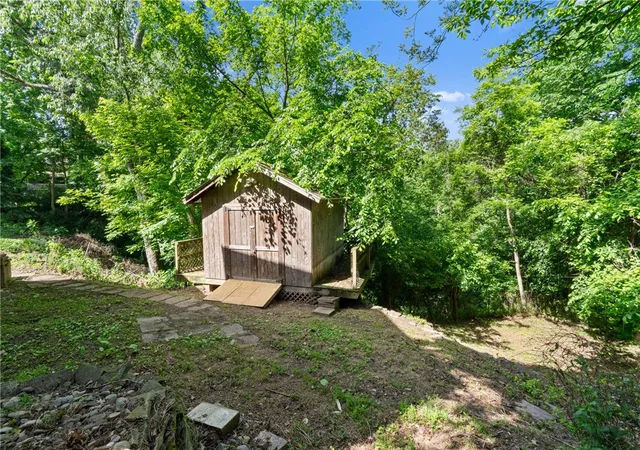 28th image of 5211 White Oak Dr, Penn Hills, PA 15147 | MLS# 1755407