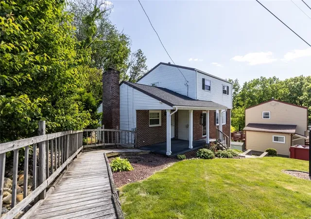 Homes for sale in Beaver Falls, PA | 1705 18Th St, Beaver Falls, PA 15010 | MLS# 1757738
