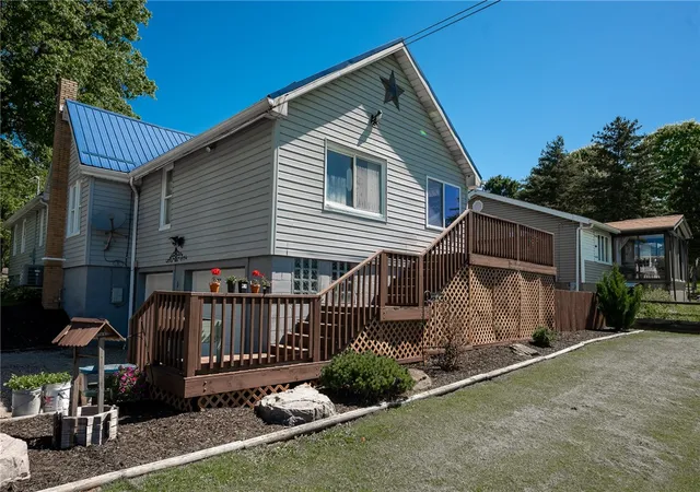 Homes for sale in Kiskiminetas Twp, PA | 1810 State Route 56, Kiskiminetas Twp, PA 15686 | MLS# 1757854