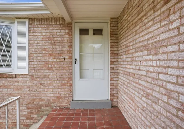 Photo 5 of Single family home for sale at 166 Glenhurst Dr, Verona, PA 15147 | MLS# 1757709 | Listing updated on 2026-07-29